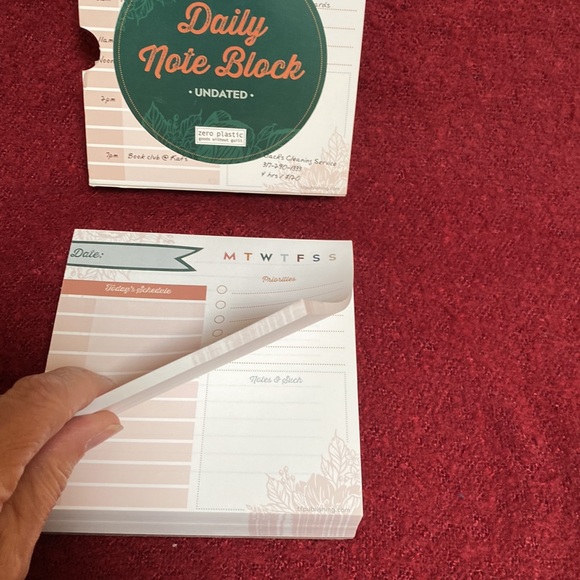 Daily Undated Note Calendar - Picture 5 of 5